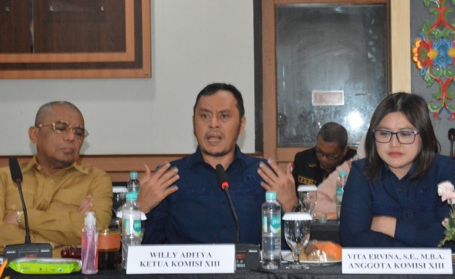 Willy Minta Pemerintah Gratiskan Pembuatan Dokumen Korban Bencana Sumatra